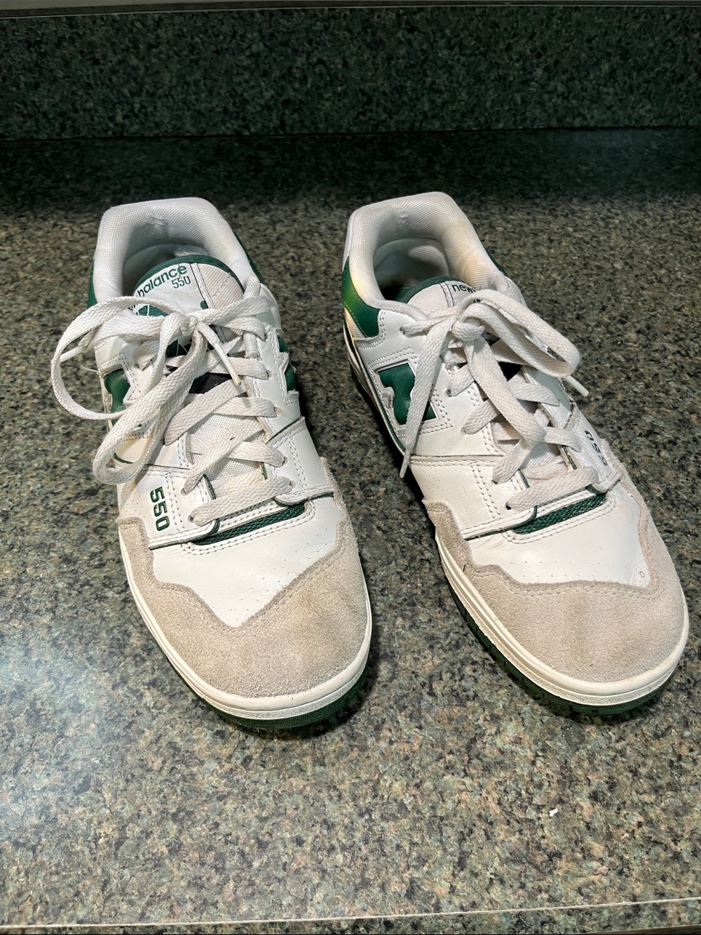 New Balance 550 Men’s White and Green Casual Sneakers